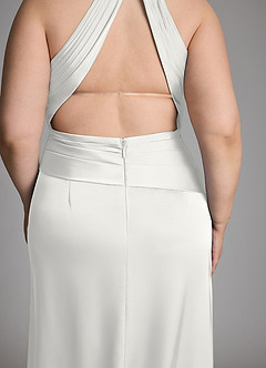 Azazie Gracelynn Vestidos de damas de honor Vestido Blanco de Satén Elástico de Corte Recto con Plisado image16