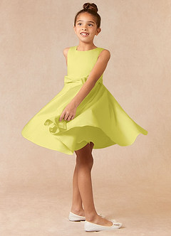Azazie Coco Blumenmädchenkleider A-Linie Schleifen Matte Satin Kleid Kanarienvogel image3