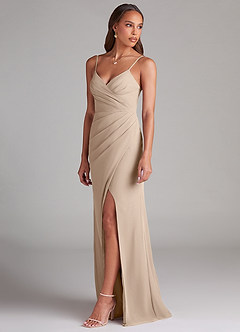 Azazie Maci Robes de demoiselle d'honneur Robe Fourreau en Mousseline de soie Plissée Taupe image3