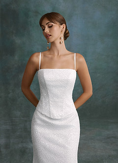 Azazie Londynn Vestidos de novia Vestido Diamante Blanco de Tul con lentejuelas de Corte Recto con Palabra de honor image5