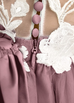 Azazie Sundae Robe Demoiselle D'honneur Fillette Robe Princesse en Dentelle Mauve Vintage image8