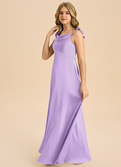 Azazie Gumdrop Junior 엠파이어 주름진 스트레치 새틴 플로어 길이 주니어 신부 들러리 드레스 image5