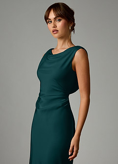 Azazie Kieryn Robes de demoiselle d'honneur Robe Sirène en Satin extensible Plissée Vert Pin image6