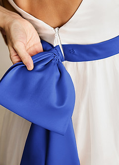 Azazie Lea vestidos de niña de las flores Vestido de Azul Real de Tul de Corte En A con Tirante Espagueti image5