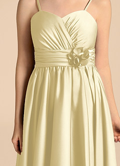 Azazie Catalina Junior Vestido de Sorbete De Limón de Satén Elástico de Corte en A con Escote de Corazón image8