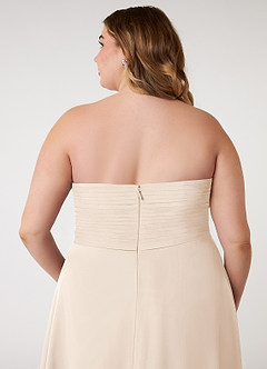 Azazie Arabella Allure Robes de demoiselle d'honneur Robe Trapèze Convertible en Mousseline de soie Encolure en Forme de Cœur Albâtre Blanc image3