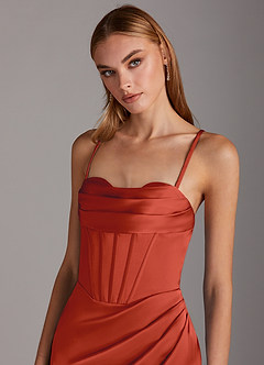 Azazie Brookelle Robes de demoiselle d'honneur Robe Fourreau en Satin extensible Corset en cœur Rouille image7