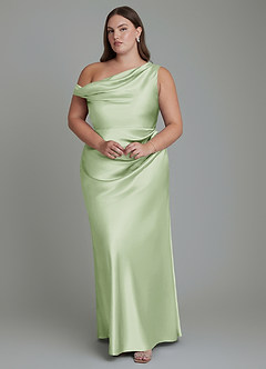 Azazie Emerson Vestidos de damas de honor Vestido Salvia Polvorienta de Satén Metálico de Corte Sirena con Hombros descubiertos image1