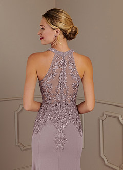 Azazie Tyra vestidos de madre de la novia Vestido de Malva Vintage de Crepé elástico de Sirena con Encaje Halter image6