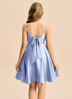 Azazie Miko Junior Vestido de Hielo de Satén Elástico de Corte en A con Plisado image2