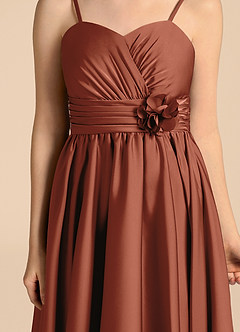 Azazie Catalina Junior Abito A-Line in Raso Elasticizzato Scollo a Cuore Auburn image8