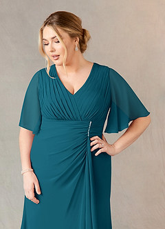 Azazie Carson Abiti per la Madre della Sposa Abito A-Line in Chiffon con Scollo a V in Pizzo Blu Inchiostro image10