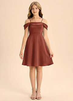 Azazie Anselie Junior Vestido de Castaño de Satén Elástico de Corte en A con Plisado image3