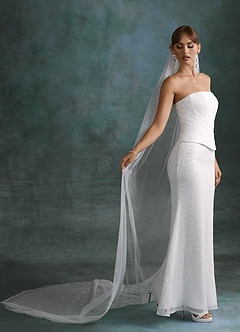 Azazie Londynn Vestidos de novia Vestido Diamante Blanco de Tul con lentejuelas de Corte Recto con Palabra de honor image8