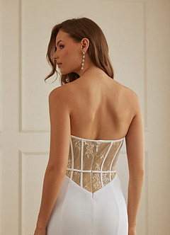 Christian Siriano Bridal for Azazie 2004 Robes de mariée Robe Fourreau en Crêpe Dos Satin Dentelle Diamant Blanc Champagne image9