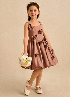 Azazie Lillian vestidos de niña de las flores Vestido Bronceador de Satin Mate de Vestido de princesa con Plisado image4