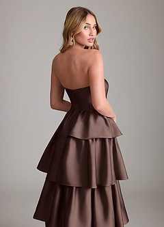 Azazie Faye Vestidos de damas de honor Vestido de Ganache de Satén Elástico de Corte en A con Volante image6