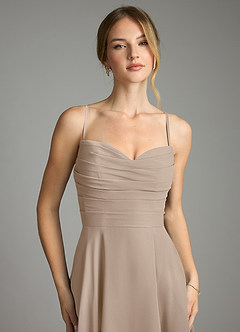 Azazie Ayla Abiti da Damigella Abito A-Line in Chiffon Scollo a Cuore Taupe image4