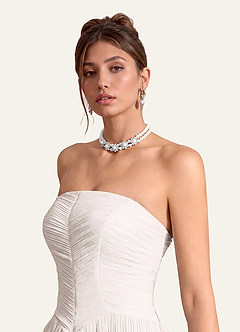 front Double Pearl Floral Choker Necklace