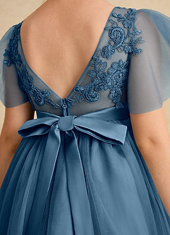 Azazie Queenie Robe Demoiselle D'honneur Fillette Robe Trapèze en Dentelle Bermude image6