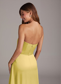 Azazie Wren Jurken voor bruidsmeisjes Converteerbaar Jurk van Stretch Satijn met A-lijn Strapless Kanarie image4