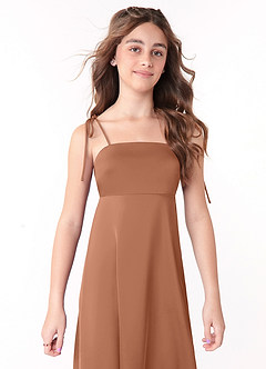 Azazie Violeta Junior Abito A-Line in Raso Elasticizzato Fiocco Bronzo image4