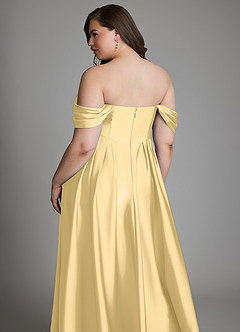 Azazie Loisa Robes de demoiselle d'honneur Robe Trapèze en Satin extensible Épaules dénudées Beurre image16