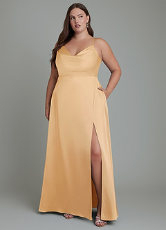 Azazie Sarella Robes de demoiselle d'honneur Robe Trapèze en Satin extensible Plissé Or image10