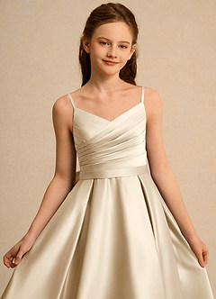 Azazie Sweets Girl vestidos de niña de las flores Vestido de Champán de Satin Mate de Corte En A con Plisado image6