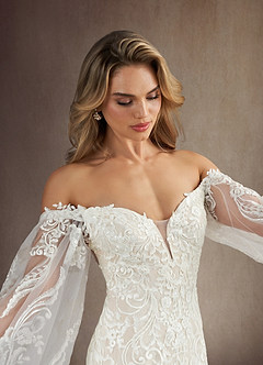 Azazie Memphis Vestidos de novia Vestido de Blanco Diamante Champán de Encaje de Corte Sirena con Lentejuelas Cuello en V image6