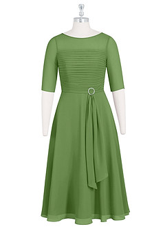 Azazie Naomi Abiti per la Madre della Sposa Abito A-Line in Chiffon Plissettato con Scollo a Barca Basilico image7