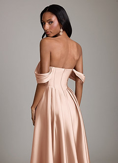 Azazie Loisa Abiti da Damigella Abito A-Line in Raso Elasticizzato a Spalla Scoperta Oro Rosa image4