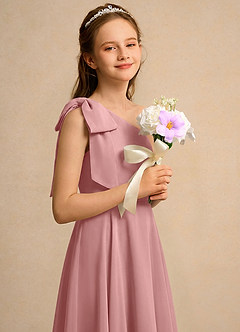 Azazie Guppy Girls Formal Šaty pro dívky s květinami Áčkový Přes jedno rameno Šifón Délka po kotníky Šaty image4