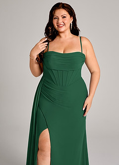 Azazie Amyra Robes de demoiselle d'honneur Robe Fourreau Convertible en Mousseline de soie Épaule décolletée Vert Foncé image11