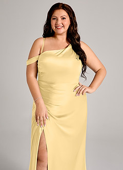 Azazie Madelyn Robes de demoiselle d'honneur Robe Sirène Convertible en Satin extensible Asymétrique Beurre image10
