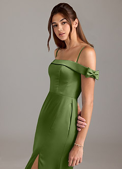 Azazie Zayla Robes de demoiselle d'honneur Robe Trapèze Convertible en Satin extensible Épaule décolletée Genévrier image2