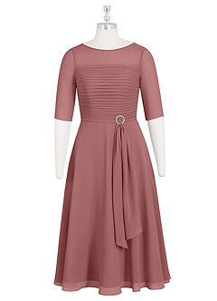 Azazie Naomi vestidos de madre de la novia Vestido de Rosa Del Desierto de Gasa de Corte En A con Cuello barco plisado image7