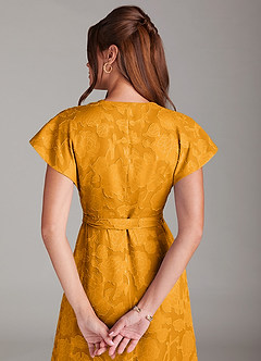 Azazie Ling Robes de demoiselle d'honneur Robe Trapèze en Blumen-Burnout Plissée Caramel écossais image8