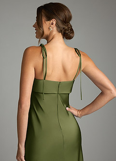 Azazie Ellia Vestidos de damas de honor Vestido de Oliva de Satén Elástico de Corte Recto con Lazo image6