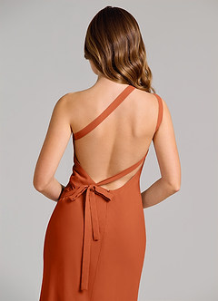 Azazie Monroe Robes de demoiselle d'honneur Robe Fourreau en Mousseline de soie Une épaule Orange Brûlée image6