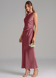 Azazie Evadne Vestidos de damas de honor Vestido de Rosa Del Desierto de Satén Elástico de Corte Recto con Plisado image1