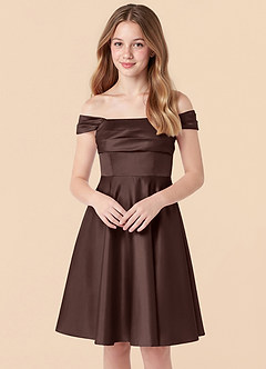 Azazie Amira Junior Vestido Ganache de Satén Elástico de Corte en A con Plisado image4