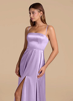 Azazie Wren 신부 들러리 드레스 A라인 스트랩리스 메탈릭 새틴 바닥 길이 드레스 image6