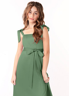 Azazie Barbara Junior Vestido de Matcha de Satin Mate de Corte En A con Lazo image5