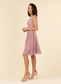 Azazie Theron Mère de la mariée Robes Robe Trapèze en Mousseline de soie Col V plissé Rose Poussiéreuse image3