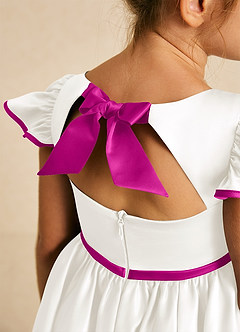Azazie Sugar Plum Blumenmädchenkleider A-Linie Schleifen Matte Satin Kleid Elfenbein Fuchsia image4