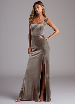 Azazie Junia Robes de demoiselle d'honneur Robe Fourreau Convertible en velours Épaule décolletée Taupe Argenté image4