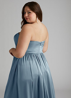 Azazie Morana Jurken voor bruidsmeisjes Converteerbaar Jurk van Stretch Satijn met A-Lijn Off the Shoulder Stoffig Blauw image20