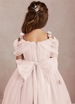 Azazie Shaylee Robe Demoiselle D'honneur Fillette Robe Trapèze en Tulle Épaule décolletée Rose Pétale image5