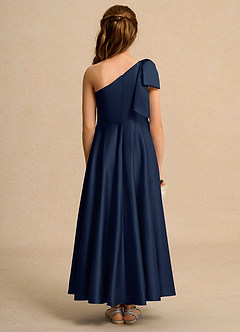 Azazie Guppy Junior Formal vestidos de niña de las flores Vestido de Azul Marino Oscuro de Satin Mate de Corte En A con Hombro unilateral image2